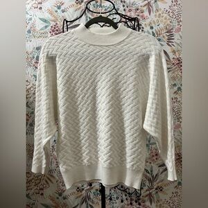 Allie Rose Soft White Textured Sweater Dolman Sleeve Neutral Classic Small